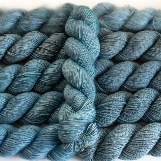 Tromso Tweed DK - Garden Gates